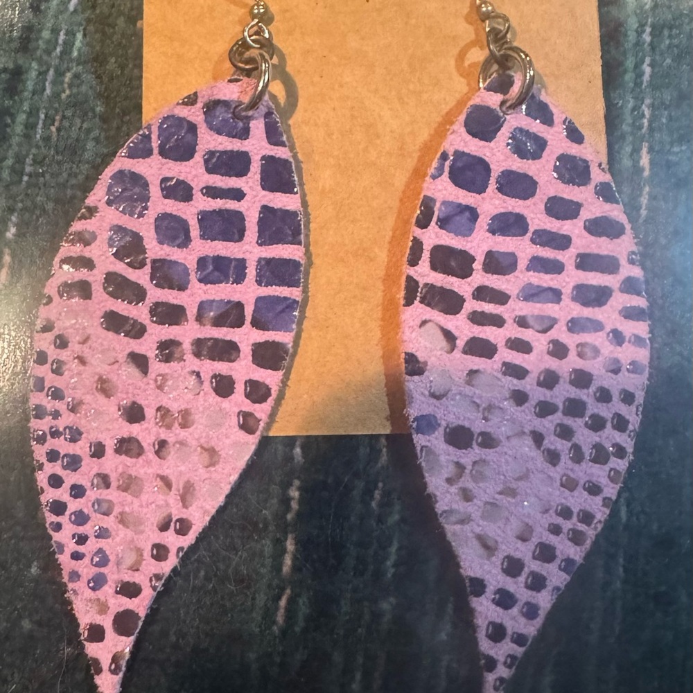 Purple leather earrings in EUC
